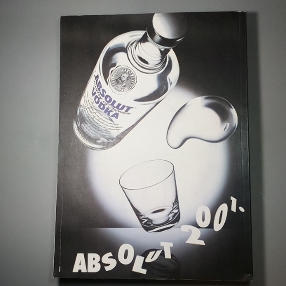 Select Photographic Showcase 50 2000 High in Cyber Creative Director Magazine - Picture 5 of 8